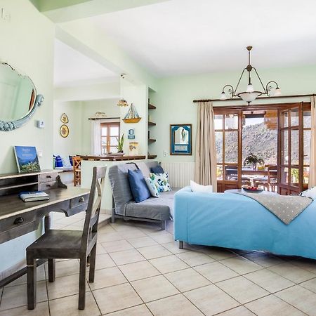Villa Peparethos スタフィオス エクステリア 写真