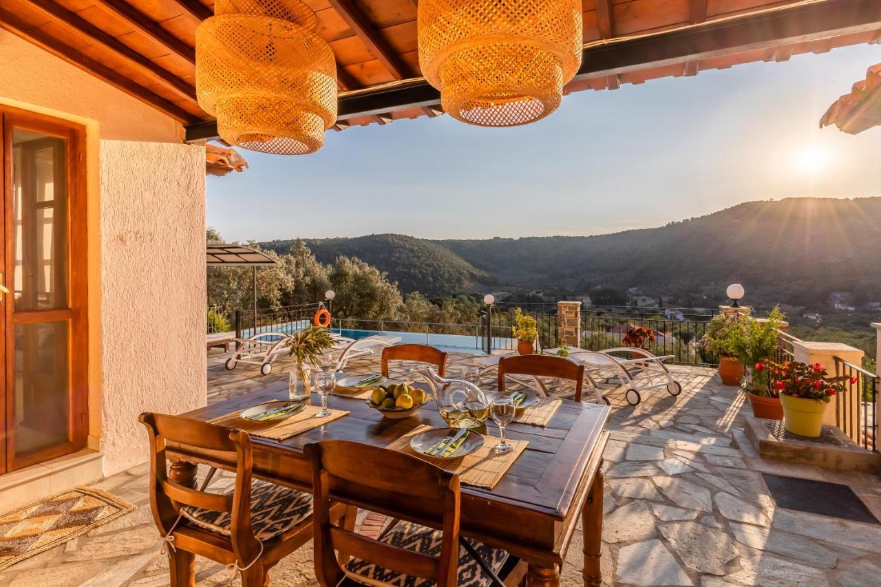 Villa Peparethos スタフィオス エクステリア 写真